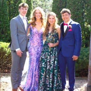 Jovani Size 4, lavender dress with sequins and
sweet heart neckline